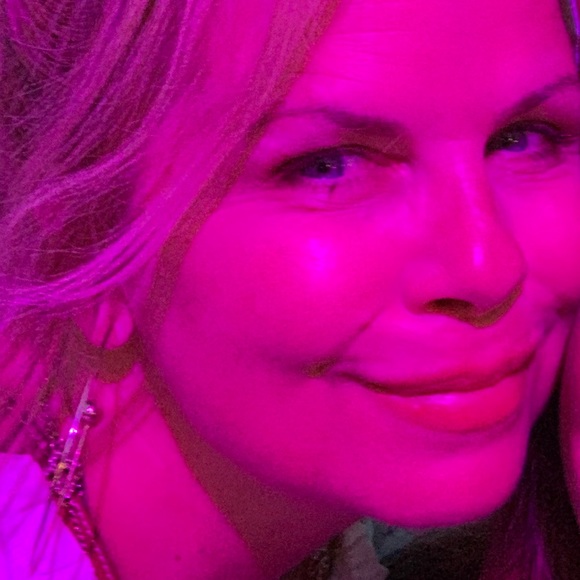 Meet your Posher, Lisa ann - Picture 1 of 1